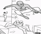 Spiderman, il supereroe, in fuga dopo la cattura di due ladri e li lasciano legato con la sua ragnatela