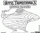 Murray la mummia durante le vacanze estive con occhiali da sole in mano, una scena del nuovo film Hotel Transylvania 3 - Una vacanza mostruosa